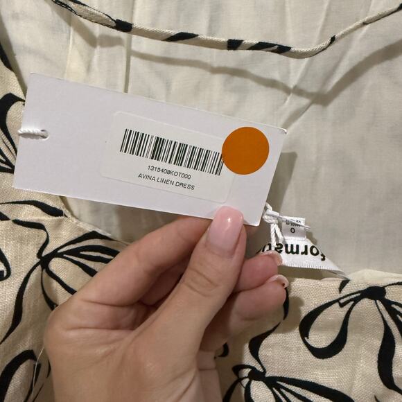 New Reformation Avina Linen Dress - Picture 5 of 5